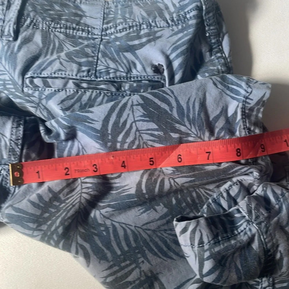 Lucky Brand Men's 9" Stretch Twill Flat Front Short sz 30 blue tropical … - Picture 9 of 9